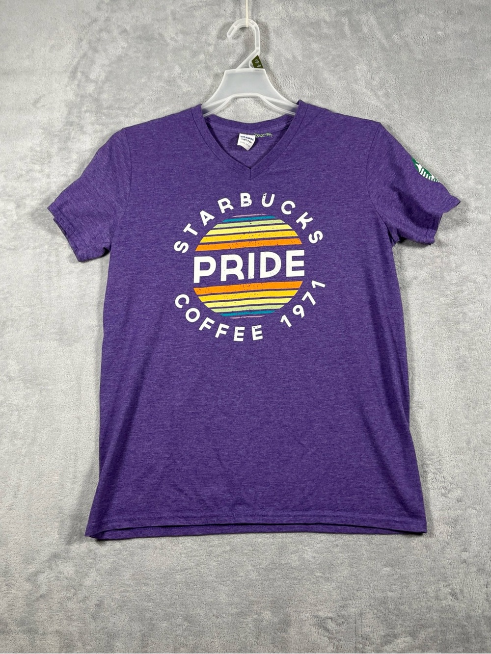 Y2K Starbucks Coffee Pride 1971 Rainbow tee T-shirt M Purple Limited Collectible